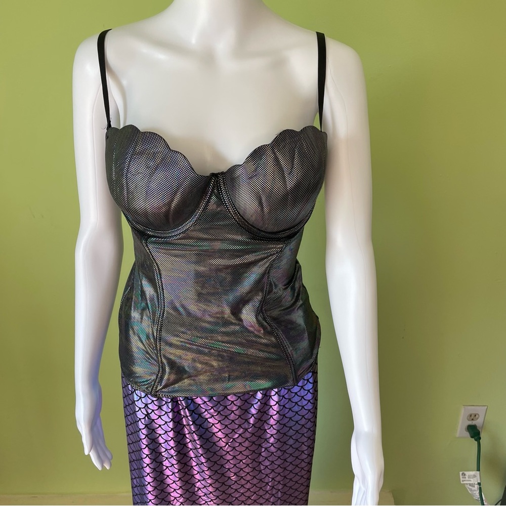 🧜‍♀️ Spirit Halloween mermaid costume top and skirt L - Picture 6 of 12